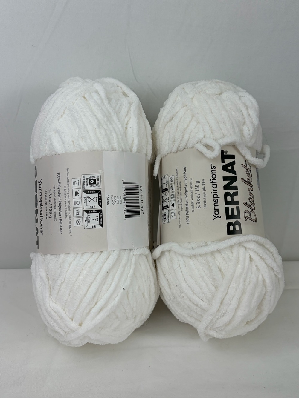 Bernat Blanket Yarn "Vintage White" 2 Skeins #161200 5.3 oz. Each